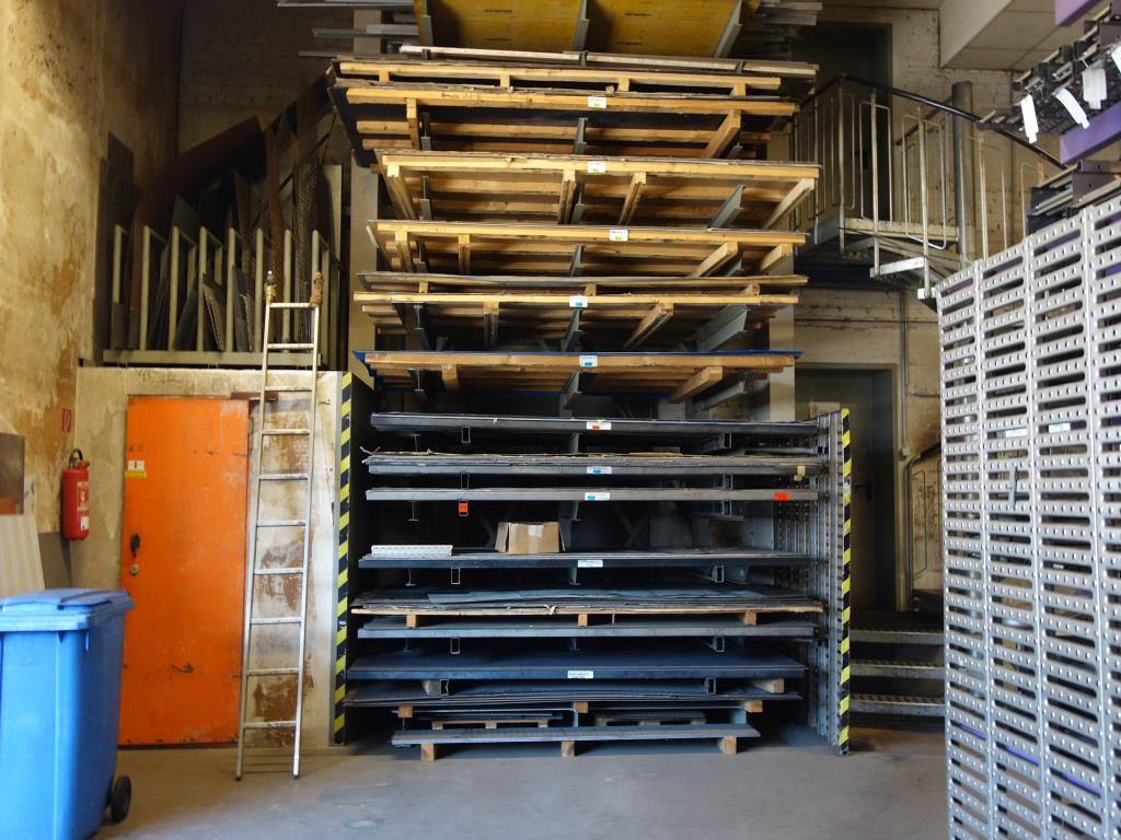 Used Cantilever rack for Sale (Auction Premium) | NetBid Industrial Auctions