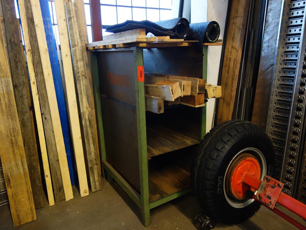 Used Storage shelf for Sale (Trading Premium) | NetBid Industrial Auctions