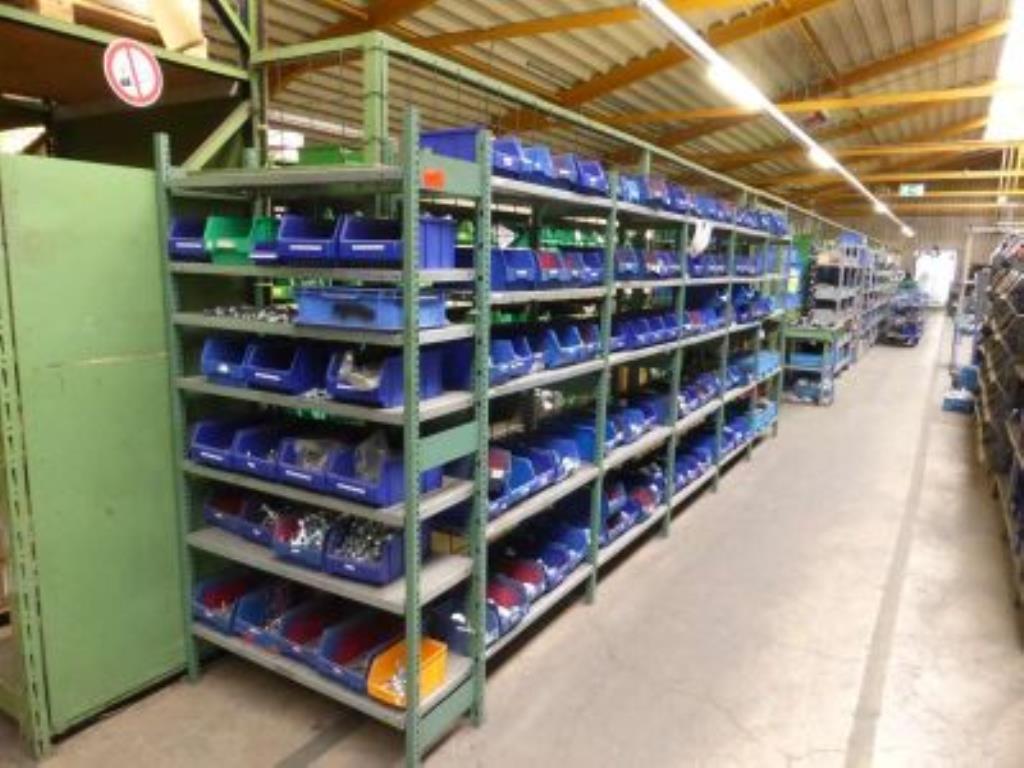 Used 30 lfm. Assembly rack for Sale (Auction Premium) | NetBid Industrial Auctions