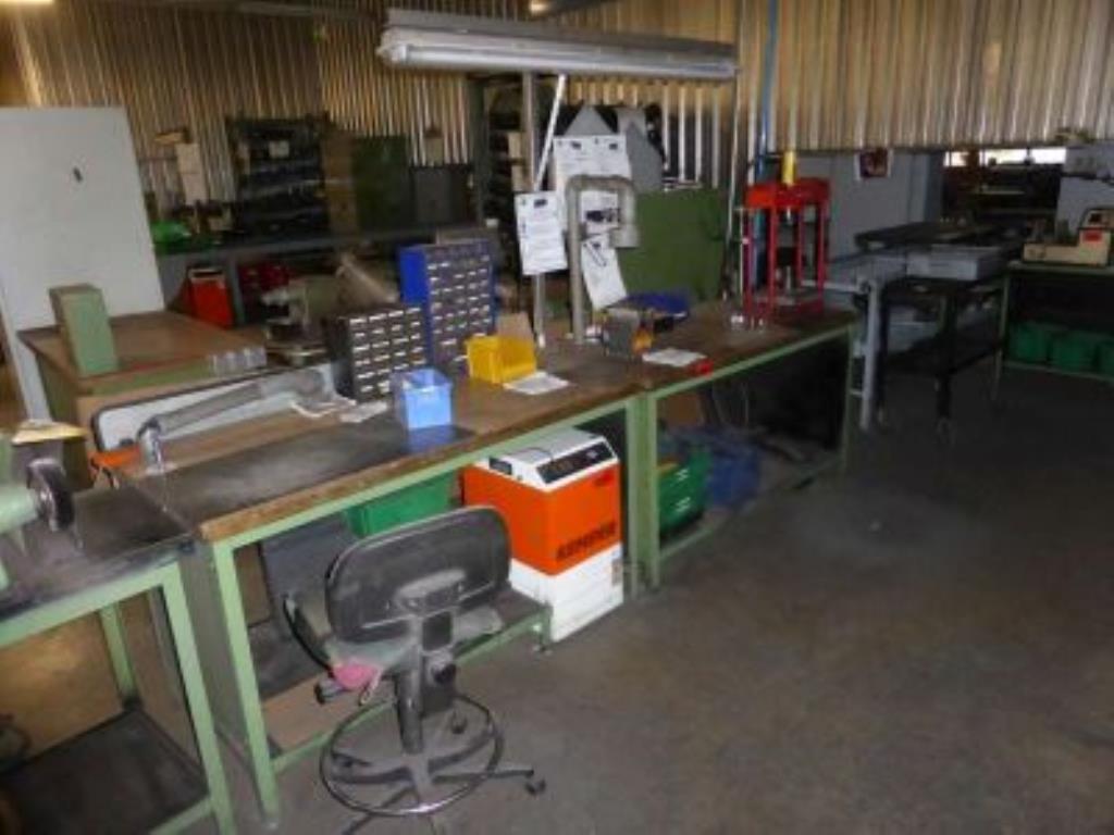 Used Assembly/desoldering station for Sale (Auction Premium) | NetBid Industrial Auctions