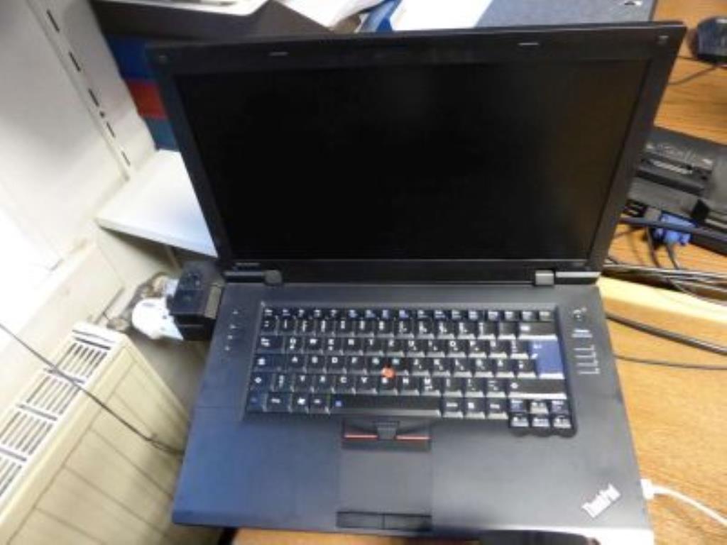 Used Lenovo L512 Notebook for Sale (Auction Premium) | NetBid Industrial Auctions