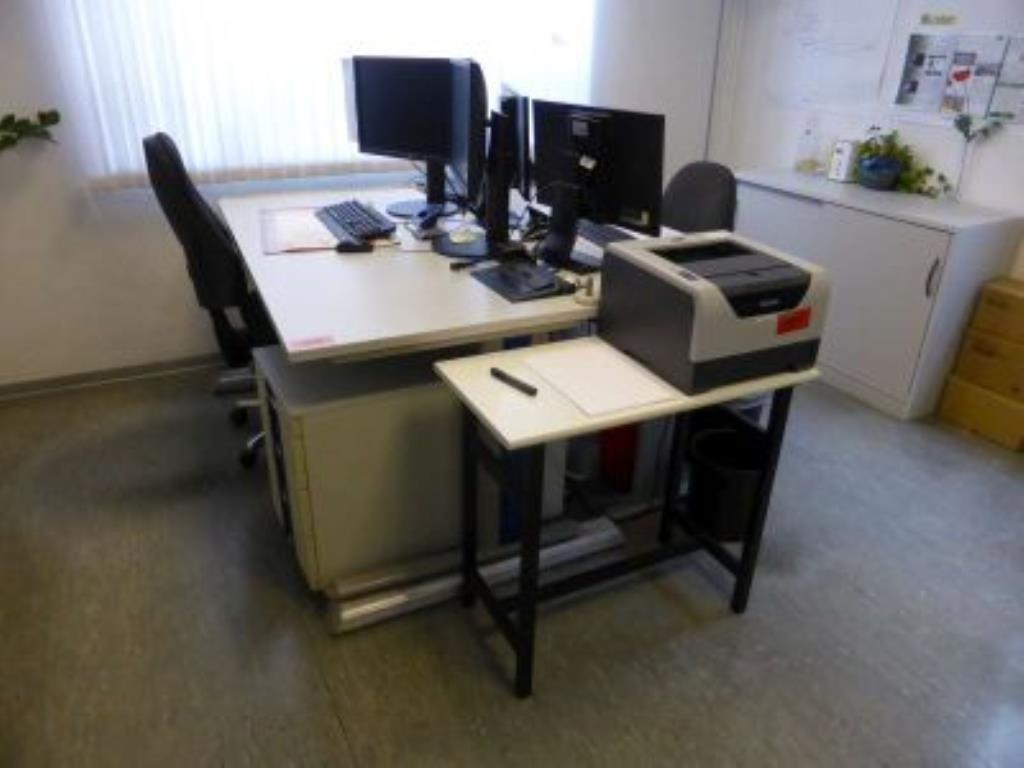 Used 2 Desks for Sale (Auction Premium) | NetBid Industrial Auctions