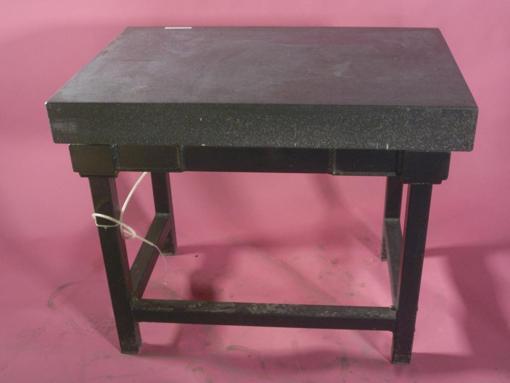Used Anti-vibration table for Sale (Auction Premium) | NetBid Industrial Auctions