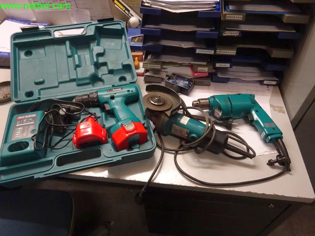 Makita 2024 6228d drill