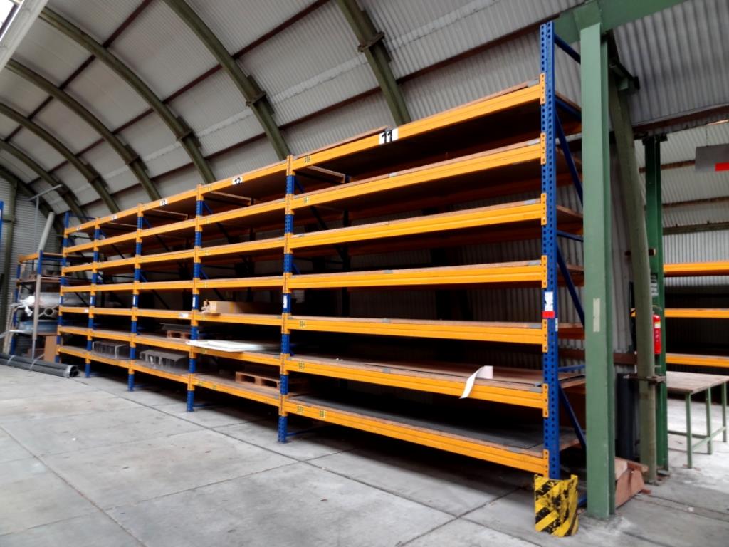 Used Jungheinrich T 15 rm. Pallet rack for Sale (Auction Premium) | NetBid Industrial Auctions