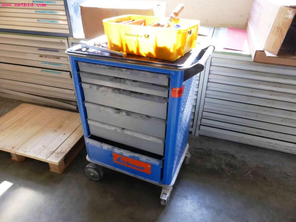 Used tool trolley for Sale (Auction Premium) | NetBid Industrial Auctions