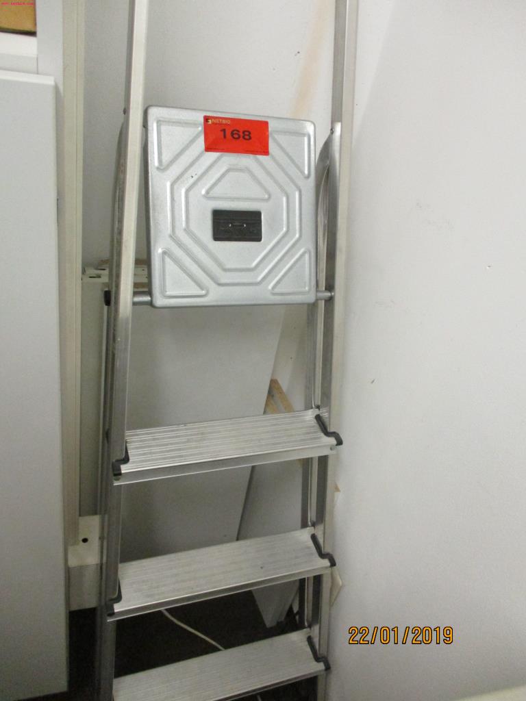 Used aluminium folding ladder for Sale (Auction Premium) | NetBid Industrial Auctions