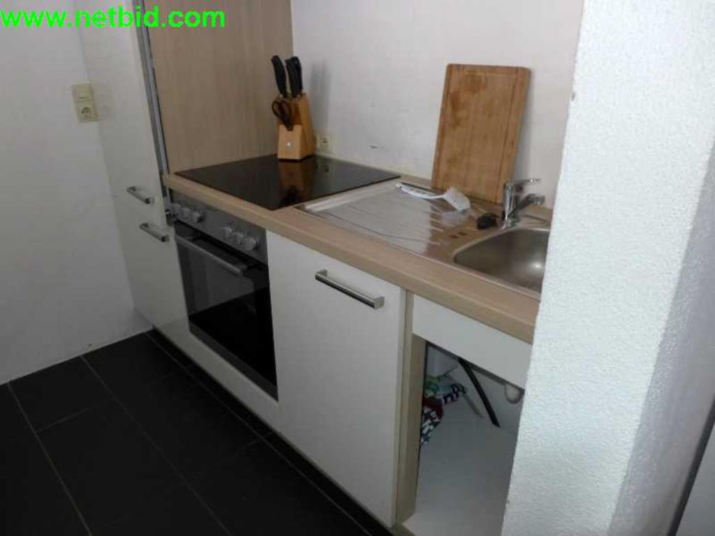 Used Fitted kitchen unit for Sale (Auction Premium) | NetBid Industrial Auctions