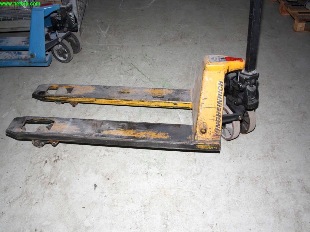 Used Ameise Hand pallet truck for Sale (Auction Premium) | NetBid Industrial Auctions