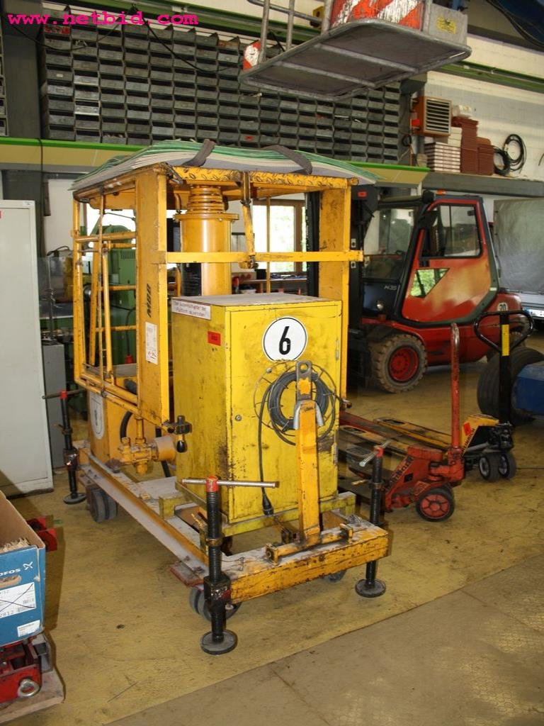 Used Bosch Lifting feed table for Sale (Auction Premium) | NetBid Industrial Auctions