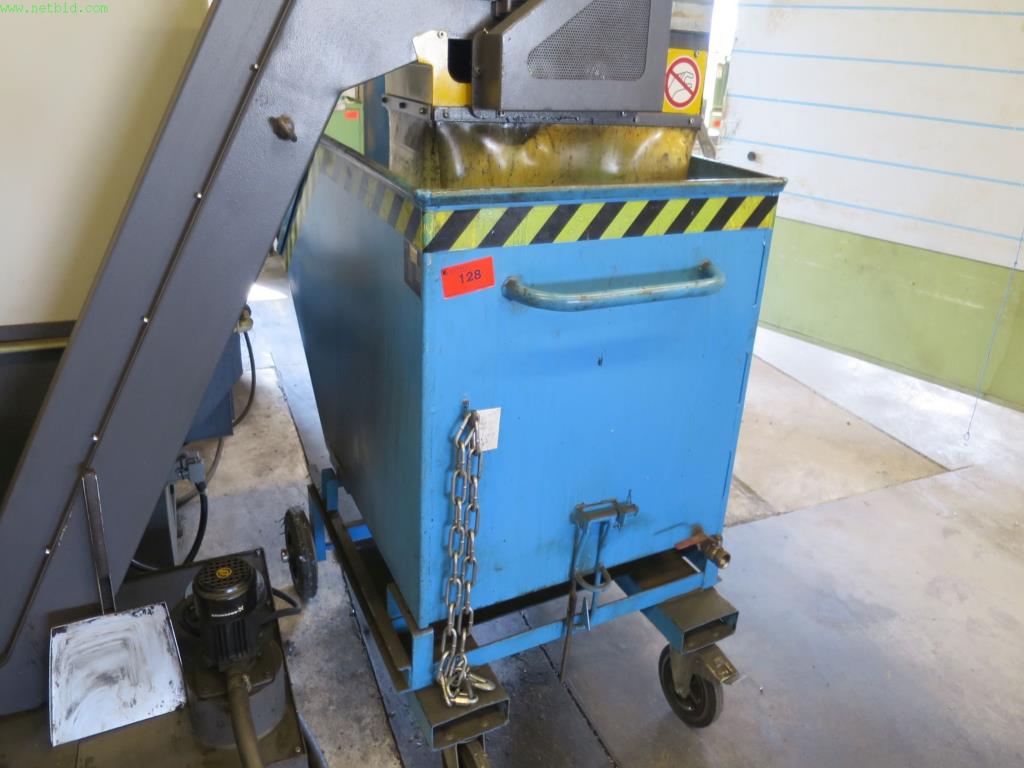 Used Bauer Chip tipping bucket for Sale (Auction Premium) | NetBid Industrial Auctions