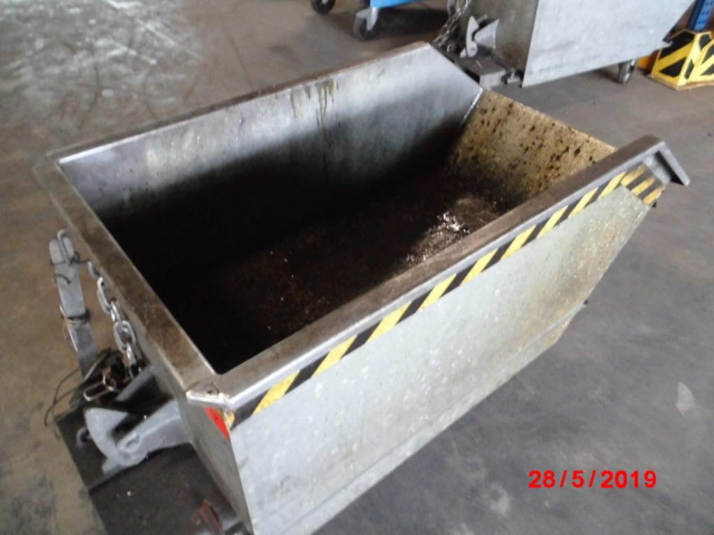 Used Chip tipping bucket for Sale (Auction Premium) | NetBid Industrial Auctions