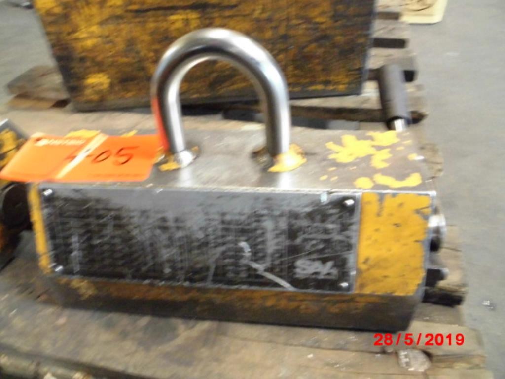 Used SAV Lifting magnet for Sale (Auction Premium) | NetBid Industrial Auctions