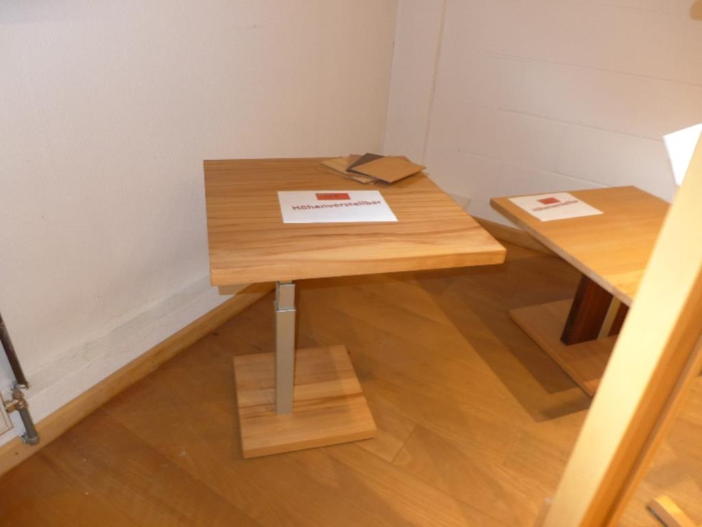 Used Side table for Sale (Auction Premium) | NetBid Industrial Auctions