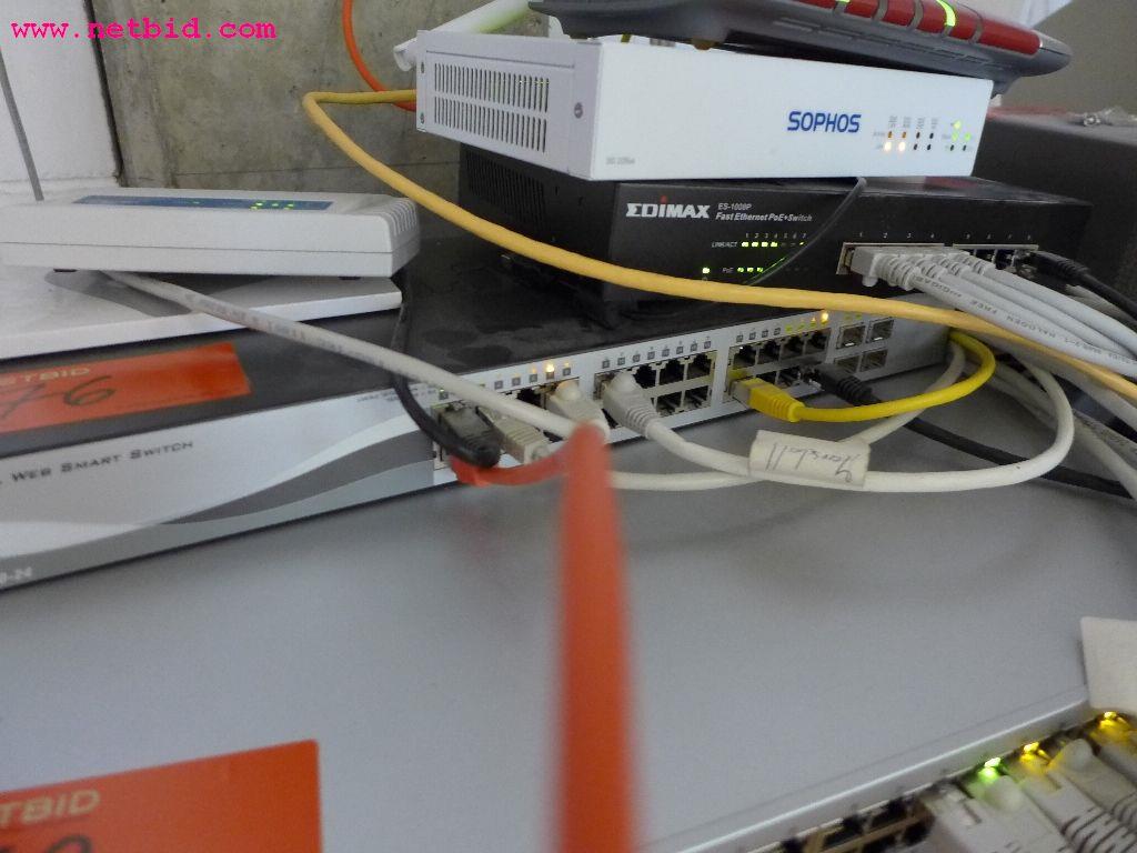 Used D-Link DGS-1210-24 Web Smart Switch for Sale (Auction Premium) | NetBid Industrial Auctions