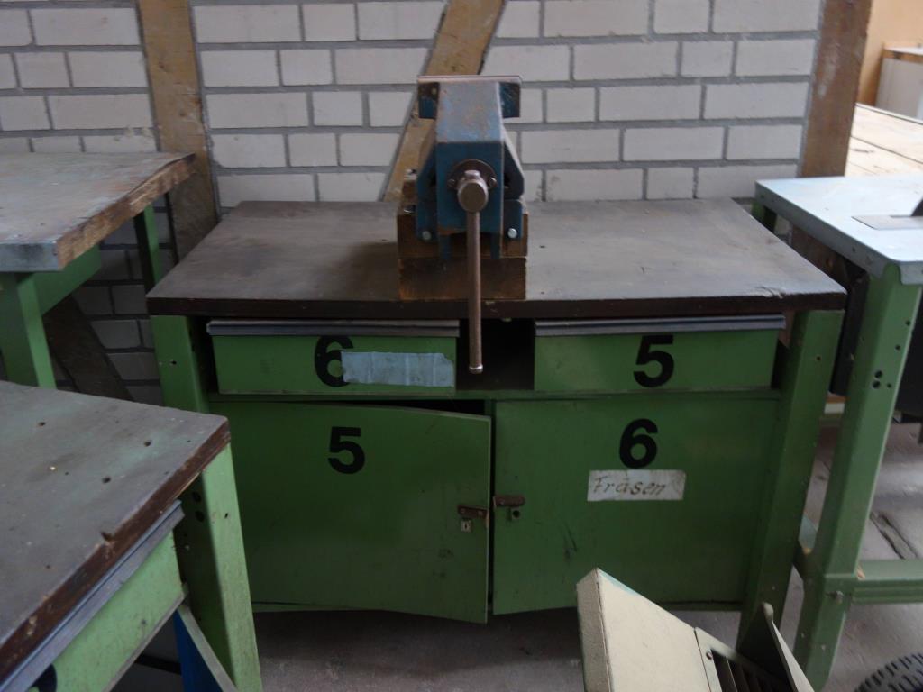 Used Workbench (5/6) for Sale (Auction Premium) | NetBid Industrial Auctions