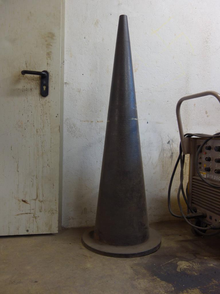 Used Forged pylon for Sale (Auction Premium) | NetBid Industrial Auctions