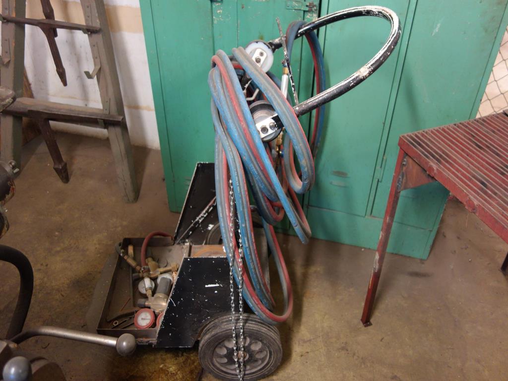 Used Oxyfuel welder for Sale (Auction Premium) | NetBid Industrial Auctions