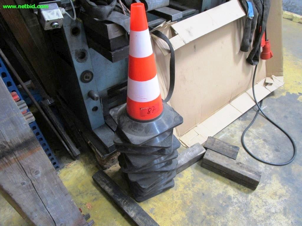 Used 1 Posten Warning cone for Sale (Auction Premium) | NetBid Industrial Auctions