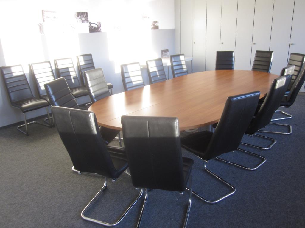 Used Meeting table for Sale (Trading Premium) | NetBid Industrial Auctions