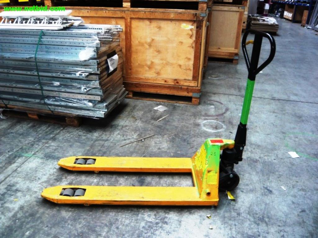 Used OSE2500 Pallet truck (21) for Sale (Auction Premium) | NetBid Industrial Auctions