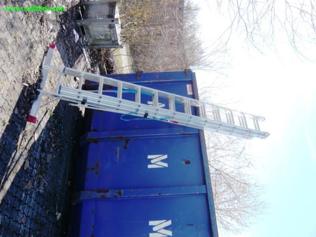 Used Aluminum extension ladder for Sale (Auction Premium) | NetBid Industrial Auctions