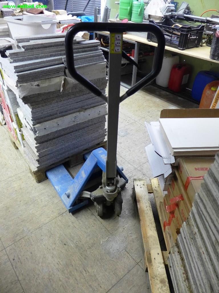 Used Pfaff HU25-115TS Pallet truck for Sale (Online Auction) | NetBid Industrial Auctions