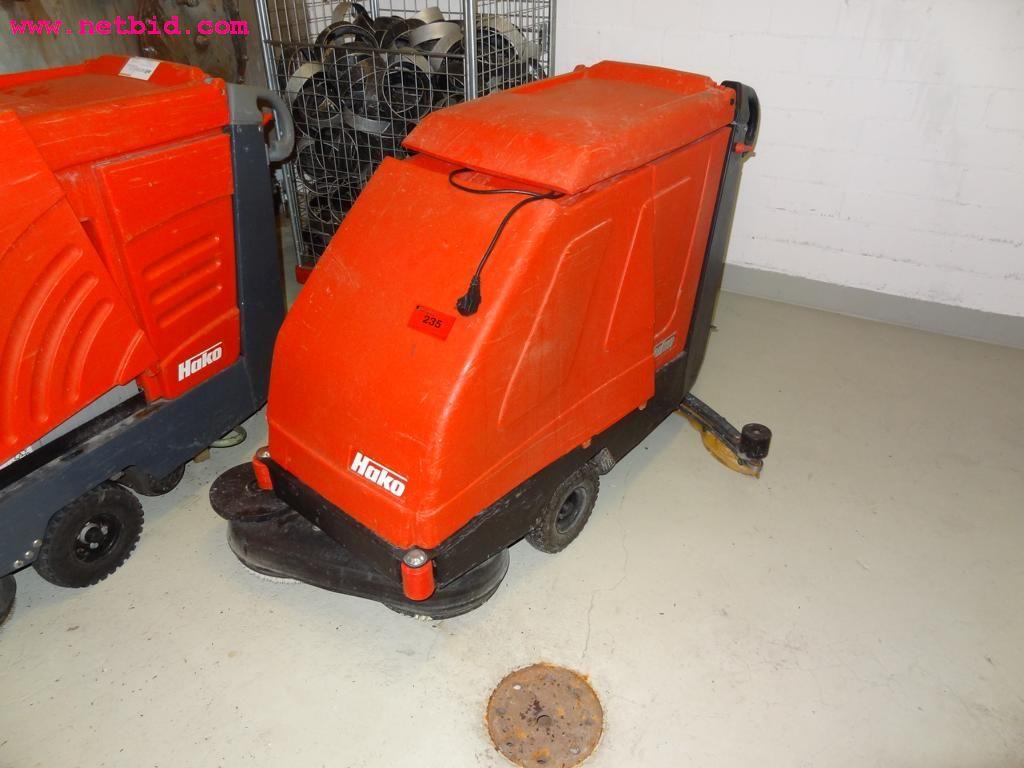 Used Hako B655 Scrubber dryer for Sale (Auction Premium) | NetBid Industrial Auctions