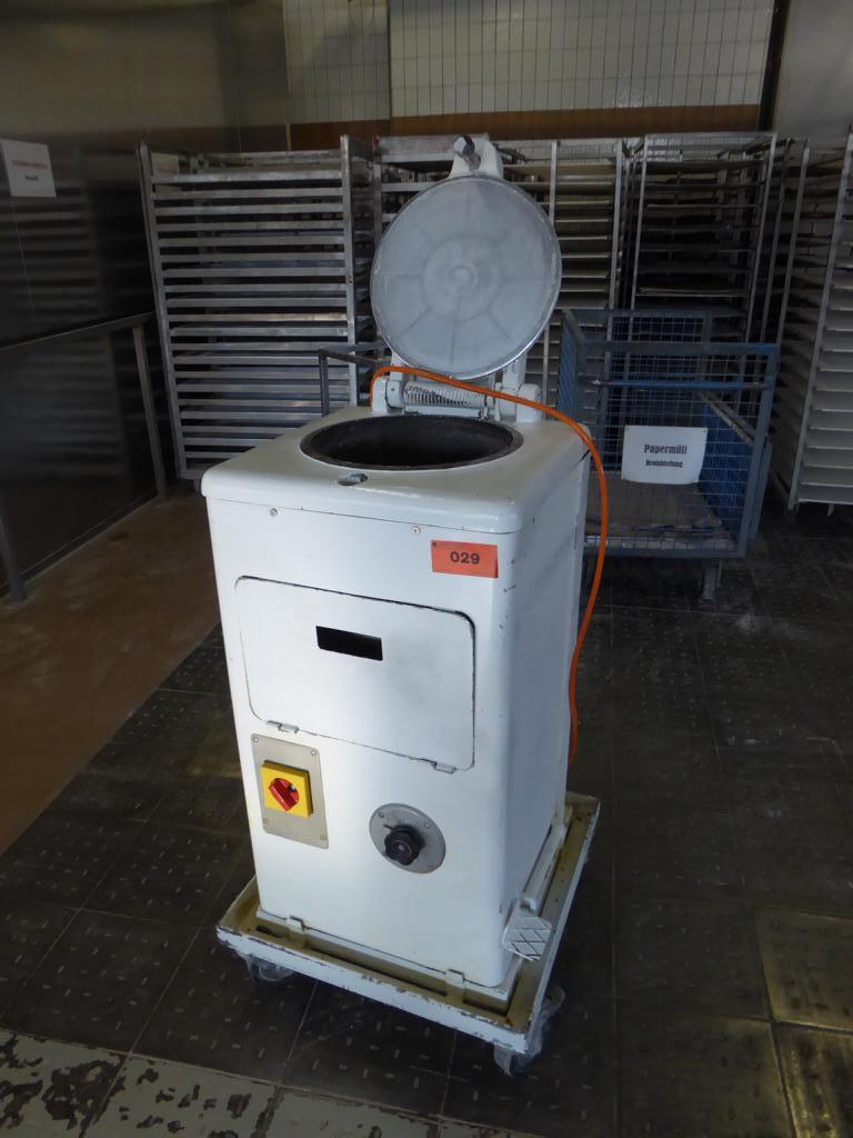 Used Artofex Molding machine for Sale (Trading Premium) | NetBid Industrial Auctions