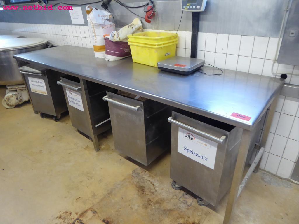 Used 4 lfm. Work table for Sale (Auction Premium) | NetBid Industrial Auctions