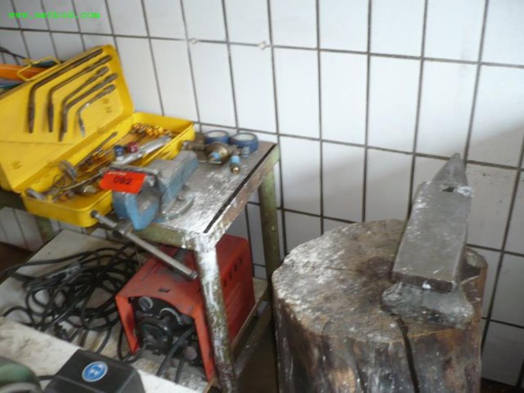 Used Welding workstation for Sale (Auction Premium) | NetBid Industrial Auctions