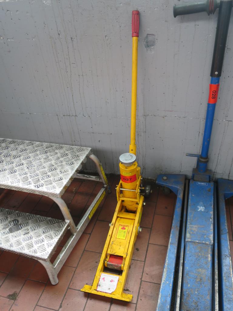 Used Total Lifter Shunting jack for Sale (Auction Premium) | NetBid Industrial Auctions