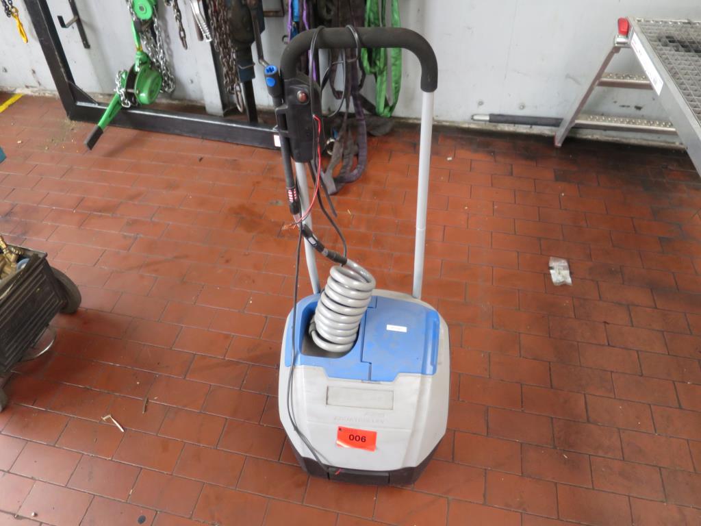 Used Aquatrolley A300 Battery water filler for Sale (Trading Premium) | NetBid Industrial Auctions