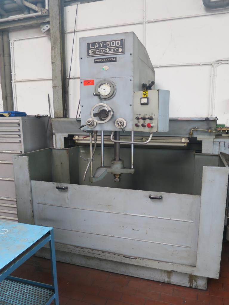Used Brevettata LAY-500 SCLEDUM Honing machine for Sale (Auction Premium) | NetBid Industrial Auctions