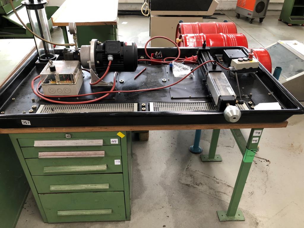 Used Workbench as test bench for Sale (Trading Premium) | NetBid Industrial Auctions