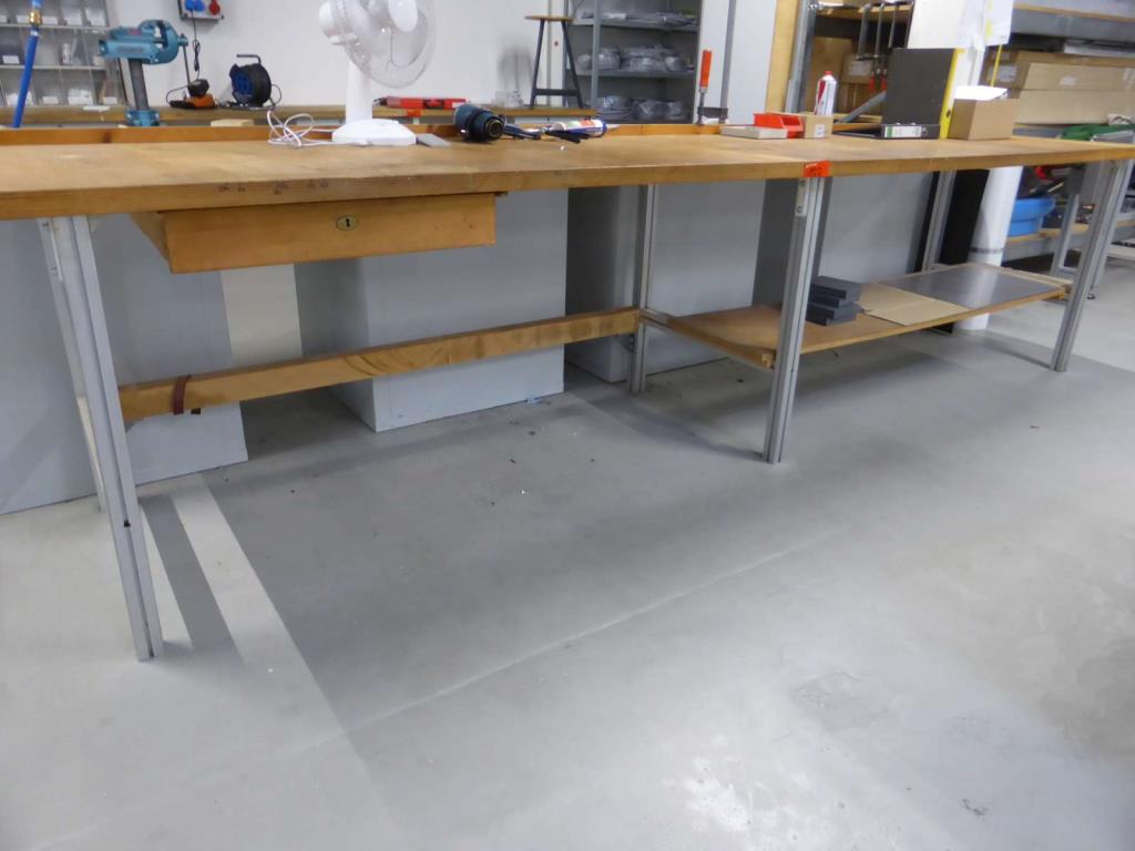 Used Assembly table for Sale (Auction Premium) | NetBid Industrial Auctions