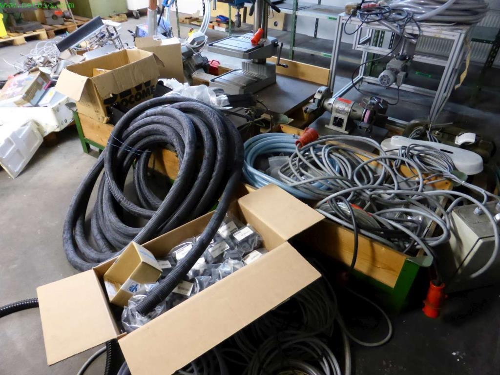 Used 1 Posten Small parts for Sale (Auction Premium) | NetBid Industrial Auctions