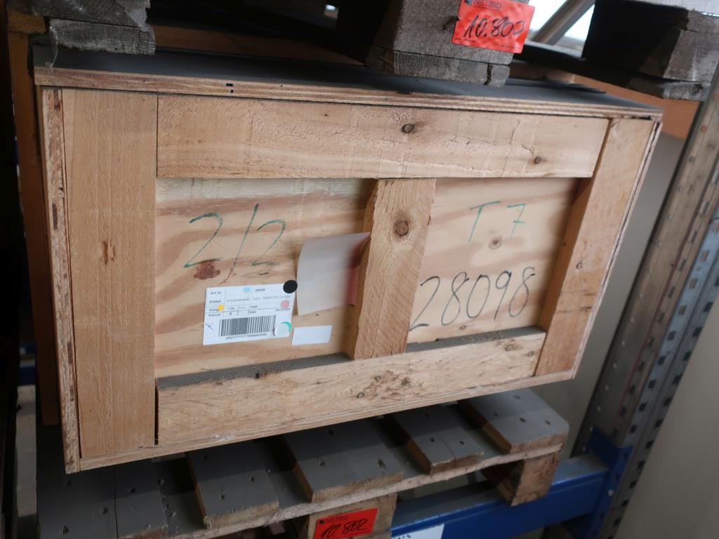 Schraubensatz-Turm MM92 gebraucht kaufen (Online Auction) | NetBid Industrie-Auktionen