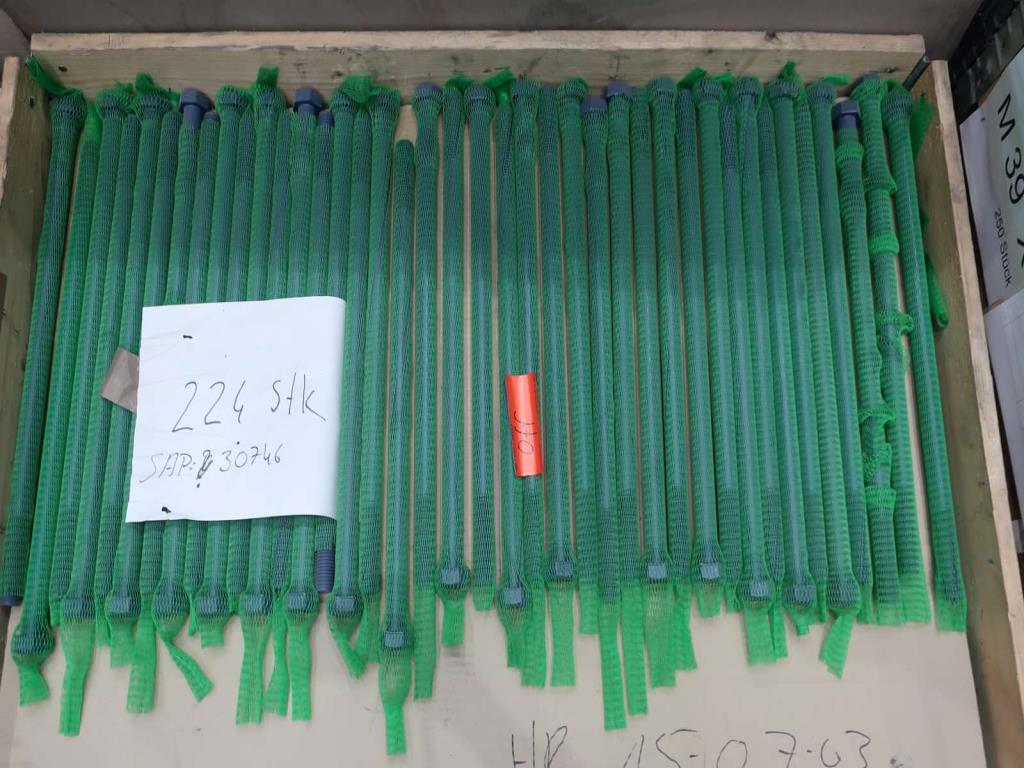 Used Fuchs + Sanders 224 Hexagon head screws M24x480 DT/DS GZ blue KKZ for Sale (Online Auction) | NetBid Industrial Auctions