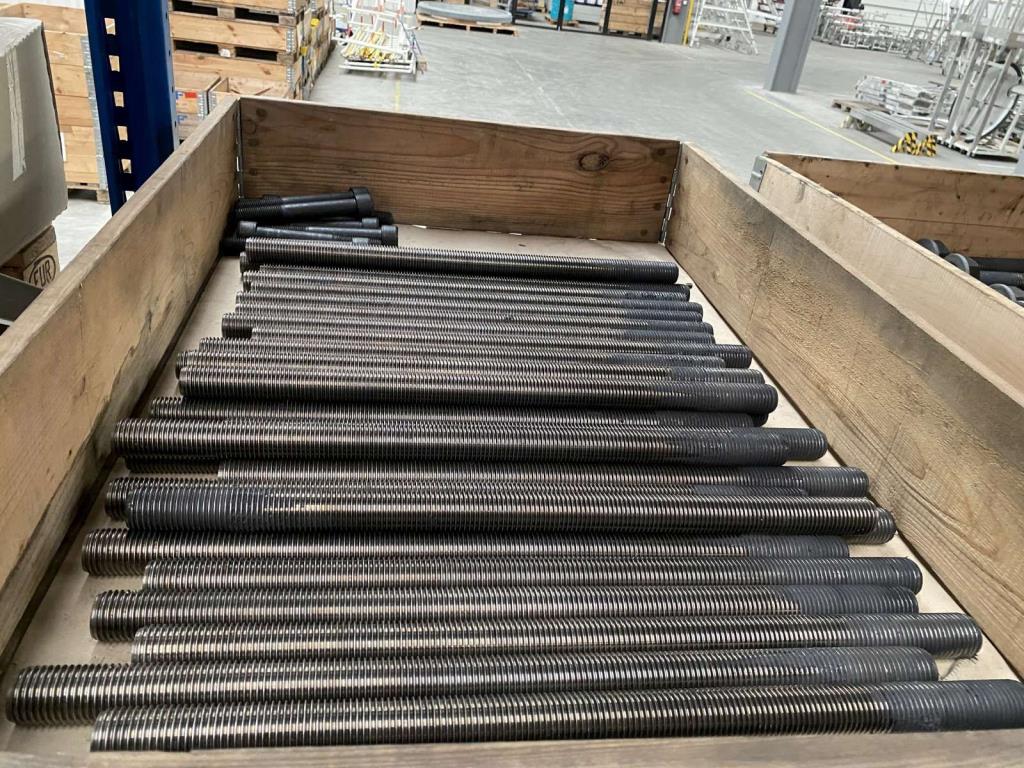 Used 30 Threaded rods M36 for Sale (Online Auction) | NetBid Industrial Auctions