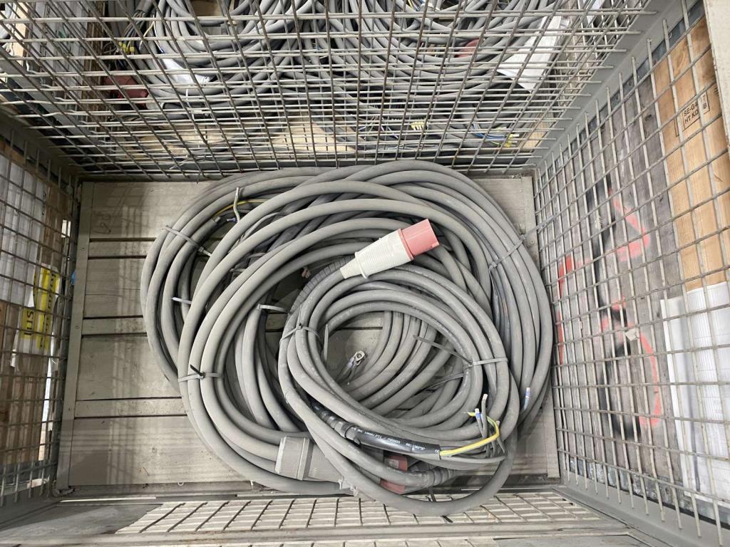 Used 1 Posten Power cables for Sale (Online Auction) | NetBid Industrial Auctions