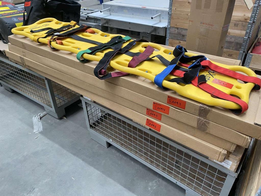 Used Laerdal BaXstrap Spineboard Reševalna nosila for Sale (Auction Premium) | NetBid Slovenija