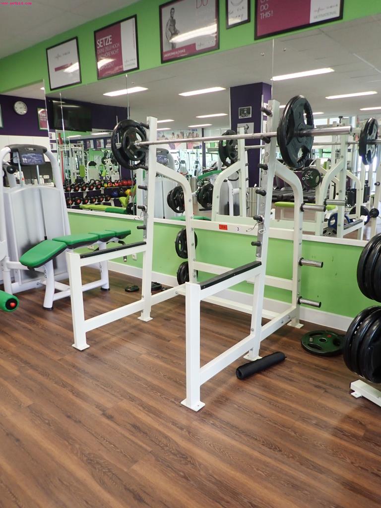 Used 2 Fitness equipment for Sale Auction Premium NetBid