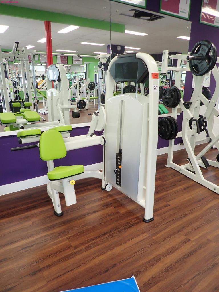 Used 4 Fitness equipment for Sale (Auction Premium) | NetBid Industrial Auctions