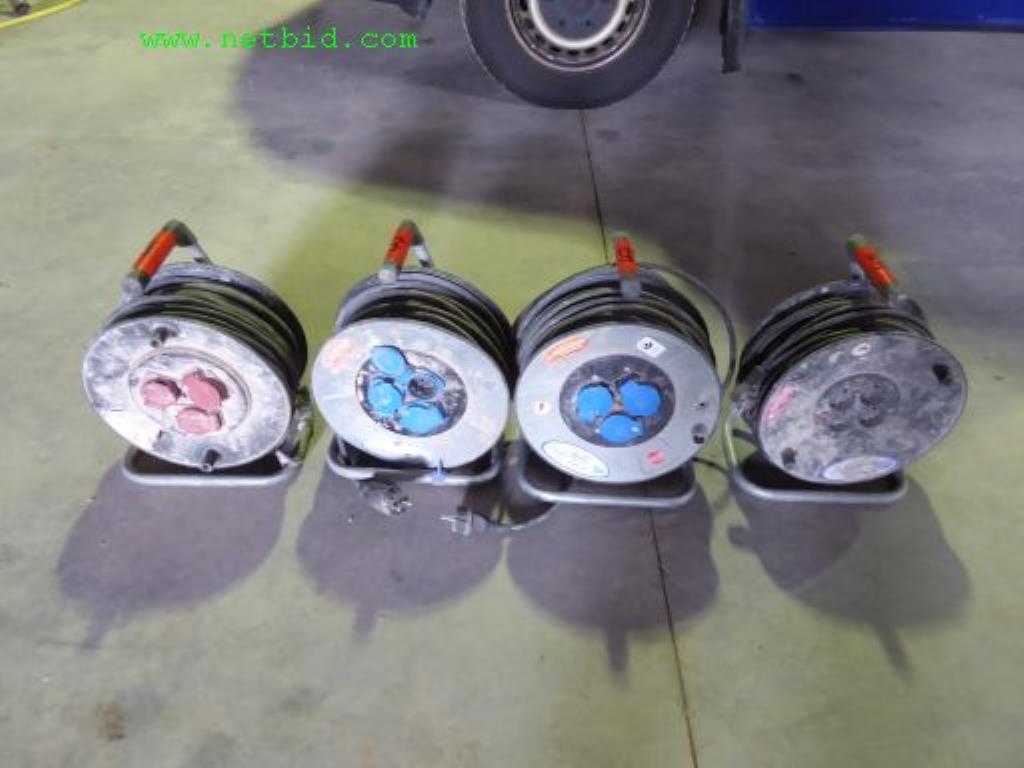 Used 2 Plastic cable drums for Sale (Auction Premium) | NetBid Industrial Auctions