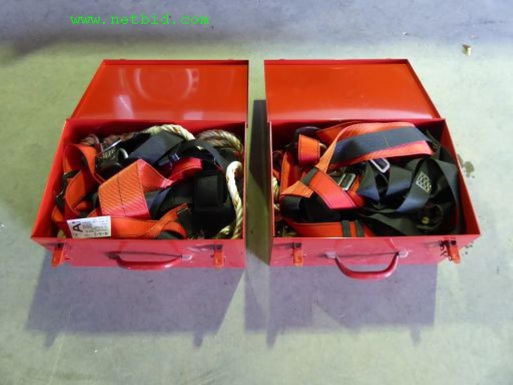 Used MAS 2 PPE sets for Sale (Auction Premium) | NetBid Industrial Auctions