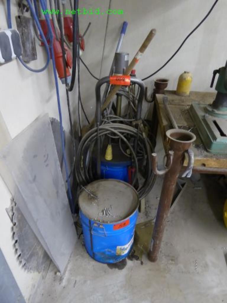 Used Pressol Electropneumatic grease pump for Sale (Auction Premium) | NetBid Industrial Auctions