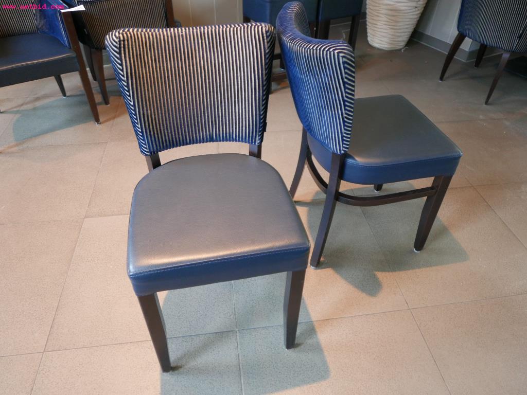 Used 10 Restaurant chairs for Sale (Auction Premium) | NetBid Industrial Auctions