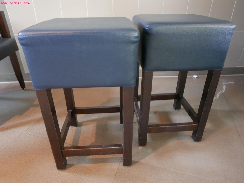 Used 8 Stool for Sale (Auction Premium) | NetBid Industrial Auctions