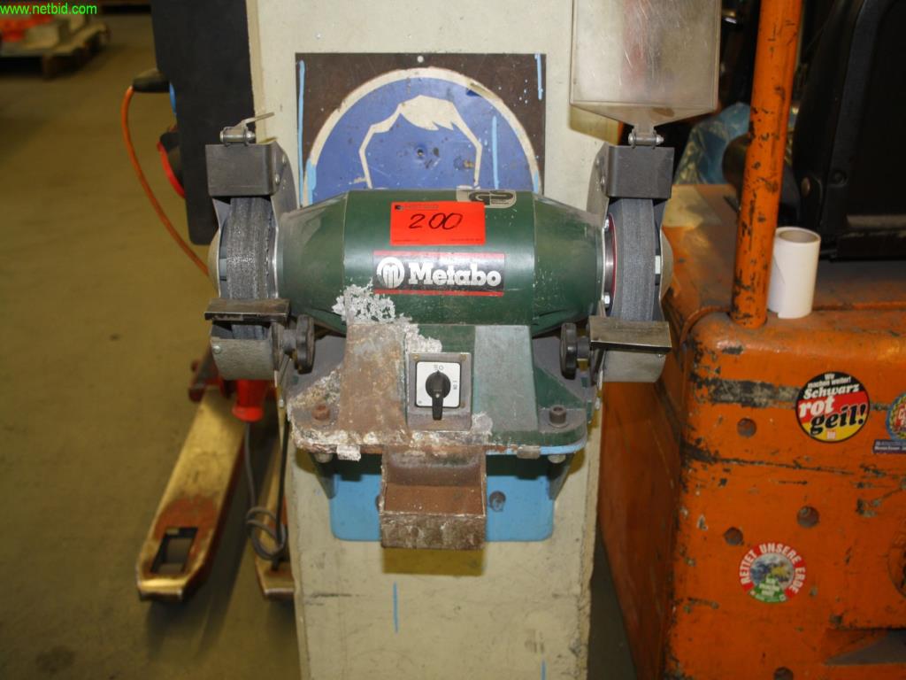 Used Metabo double-sided stand grinder for Sale (Auction Premium) | NetBid Industrial Auctions